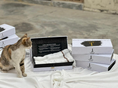 Junaid Jamshed Inspired Premium Wool Gents White Shawl